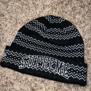 Supreme new era split Beanie